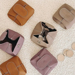 Japanese-style minimalist PU leather <b>coin</b> <b>purse</b>, cute dumpling design, handheld <b>coin</b> <b>purse</b>, mini <b>coin</b> pouch, portable folding - Product Image 4