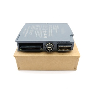 Module d'entrée PLC d'origine 6ES7134-6GD01-0BA1 S7-1200 PLC Compact CPU 1215C 6ES71346GD010BA1 Module PLC - Product Image 1