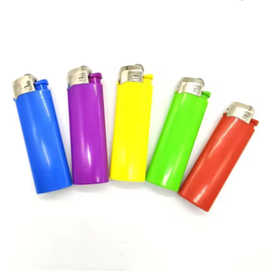 Encendedores recargables clásicos Flint Encendedor personalizado Goma Plástico 5 colores Logotipo personalizado Vida diaria 1000000 piezas 50 unids/caja - Product Image 2