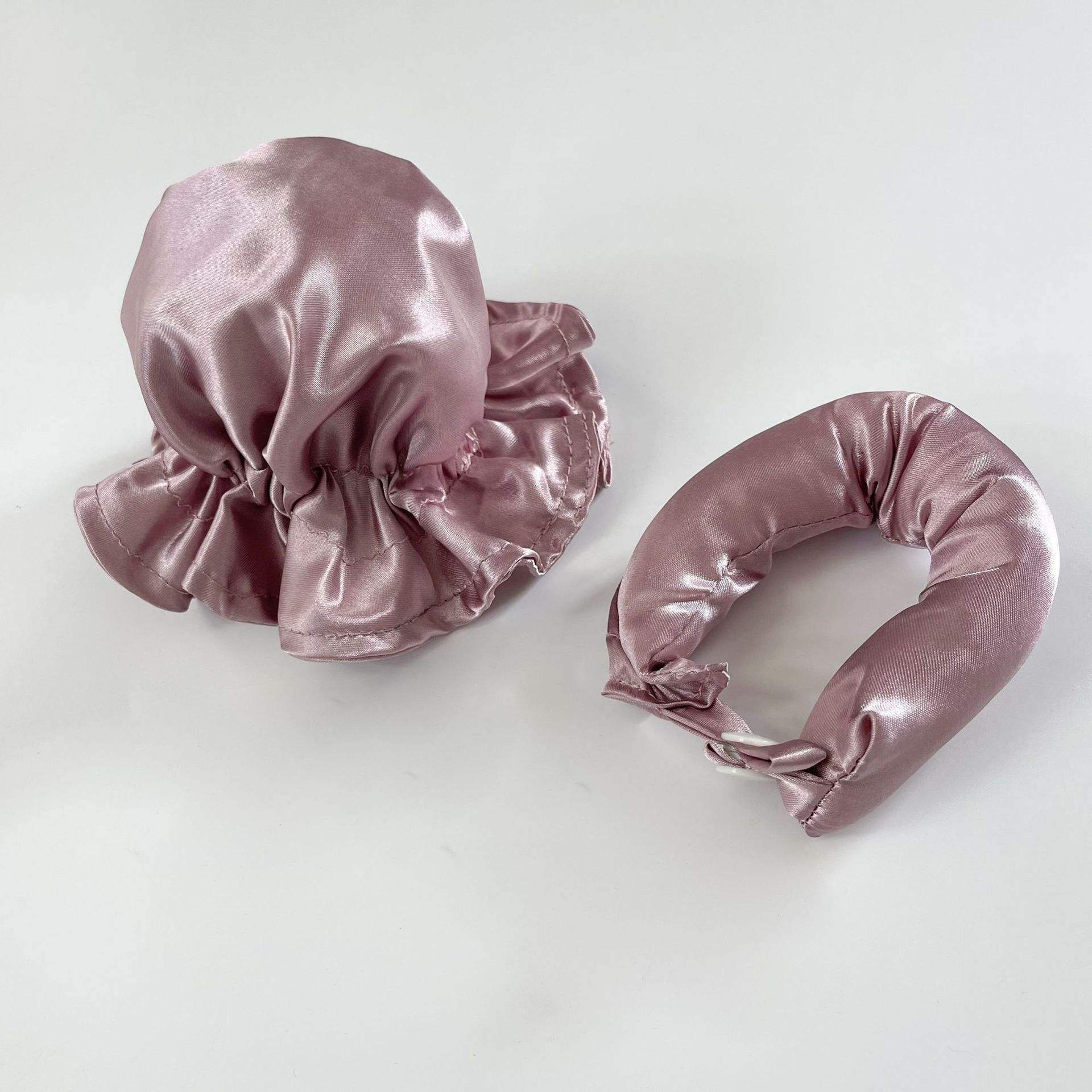 สีม่วงเข้ม