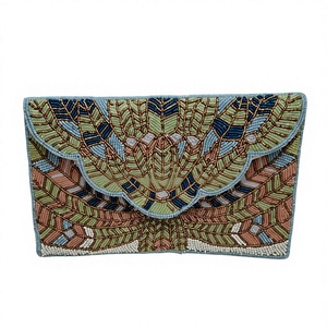 Sac à main en perles fait main FAIZA CRAFT, motif géométrique Art Déco, couleur et taille personnalisables, léger, chaîne détachable, enveloppe - Product Image 1