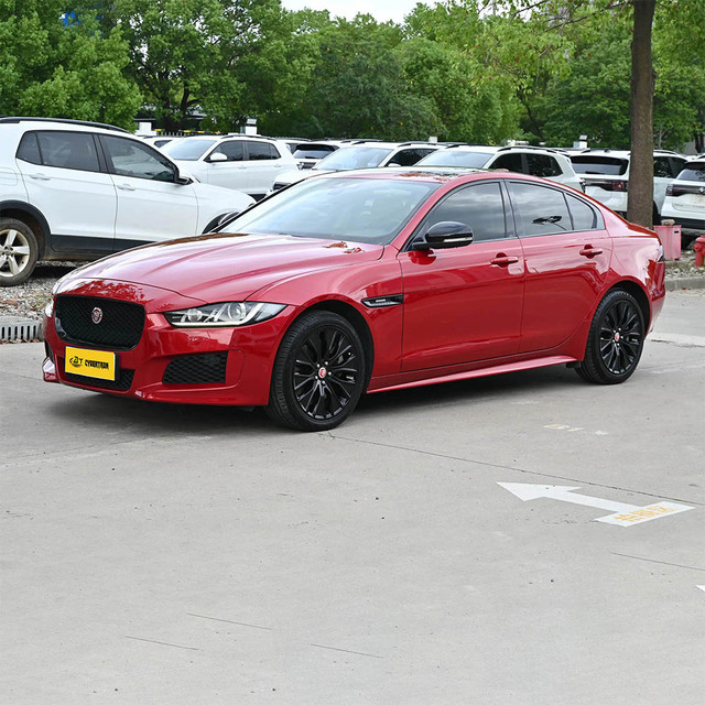 Jaguar XE 2019 2.0T 300PS 4WD  Gasoline 5-seater Sedan 250KM/H High Speed Voitures D'occasion Cheap Autos Used Cars for Sale