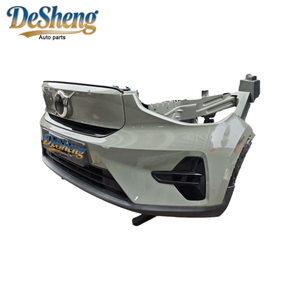 Ensemble complet de la partie avant de haute qualité pour <span class=keywords><strong>Volvo</strong></span> <span class=keywords><strong>XC40</strong></span>, comprenant le pare-chocs avant, les phares, la calandre, le radiateur, les ailettes. Livraison rapide. - Product Image 2