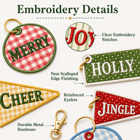 Breloques personnalisées pour sacs fourre-tout de Noël, porte-clés brodés de fêtes, décorations personnalisées pour sapins de Noël, étiquettes en tissu, vente en gros