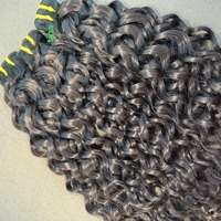 Extensions de cheveux bruts naturels : bouclés indiens, vietnamiens, cambodgiens, birmans, caribéens, provenant d'un seul donneur