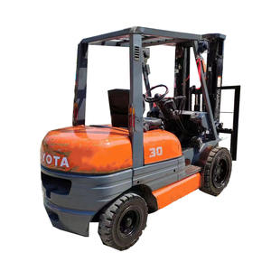 Toyota chariot élévateur haute efficacité chariots élévateurs d'occasion 4.5m 3T Construction engins de terrassement 2022-2024 FOB prix livraison gratuite - Product Image 1