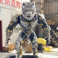 Sculpture de tigre blanc futuriste en armure, modèle d'animal méca animatronique grandeur nature pour spectacle commercial et décoration d'événements