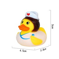 CHENXI Vente en gros de mini canards en caoutchouc personnalisés pour le bain des bébés, avec son, flottants, Halloween, Pâques, mignons, jaunes, 8-13 ans