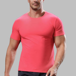T-shirt de compression personnalisé avec logo, pour l'extérieur, coupe ajustée, tailles 2XS-3XL, séchage rapide, sport, entraînement, fitness, manches courtes - Product Image 3