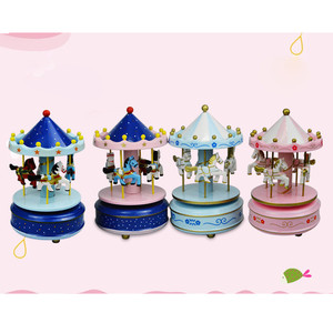 لعبة بيانو يدوية يدوية خشبية صغيرة - Product Image 1