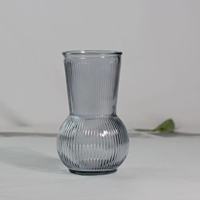 Décoration d'intérieur de luxe, vase en verre transparent à rayures verticales uniques, vase cylindrique simple en cristal pour mariage, vase mural pour hôtels