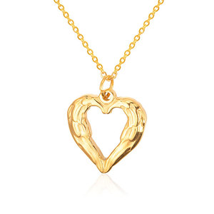 Collana con ciondolo <span class=keywords><strong>piccolo</strong></span> da donna con <span class=keywords><strong>cuore</strong></span> aperto in acciaio inossidabile placcato oro all'ingrosso - Product Image 1