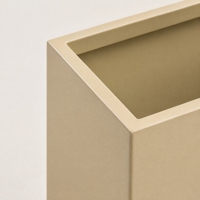 Jardinière carrée sur mesure en acier et aluminium, dimensions réglables, épaisseur et couleur personnalisables, pour jardin extérieur