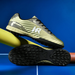 Chaussures de <span class=keywords><strong>football</strong></span> pour hommes Chaussures de <span class=keywords><strong>football</strong></span> basses à lacets Chaussures de <span class=keywords><strong>football</strong></span> pratiques d'entraînement confortables et antidérapantes - Product Image 4
