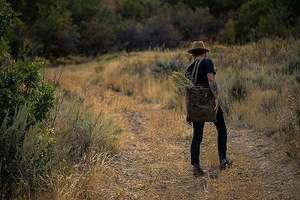 Free Sample Harvest, Foraging & Fruit Picker Bag Stylish the Easy Alternative to a Fruit Tree Picking <b>Apron</b> or Gathering Basket - Product Image 4