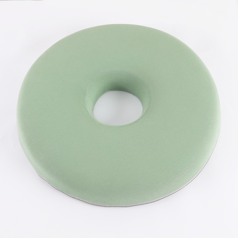 Anulare verde chiaro