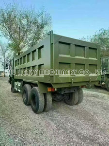 Camión Volquete Diésel Euro 3 6x4 de 10 Ruedas Usado Howo Sinotruk con Suspensión Neumática, Volante a la Izquierda, Carga >50T, 351-450HP en Venta - Product Image 3