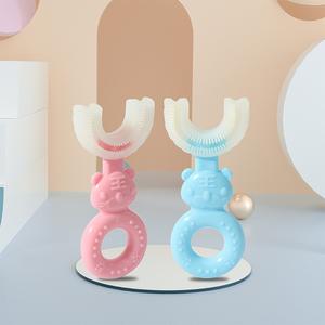 Brosse à dents en silicone souple en forme de U pour bébé YBK à usage domestique mignon carte blister emballée individuellement OEM - Product Image 6