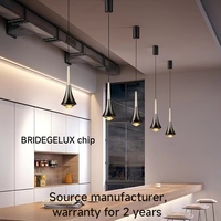 Matériau en aluminium de luxe corne gouttelette forme suspendu réglable LED suspension lustre pour hôtels villas restaurants