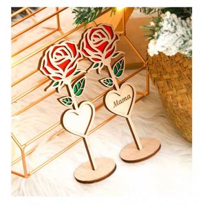 Roses en bois gravées en gros, LOGO personnalisable, décoration de table et murale écologique pour la Fête des Mères et la Saint-Valentin - Product Image 1
