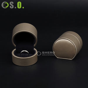 Boîtes d'emballage pour bijoux en cuir PU de qualité supérieure personnalisées en or pour collier, bracelet, bague, boucles d'oreilles, boîte à bijoux - Product Image 4