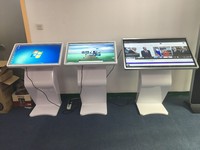 Prix d'usine 32/43/55 Android Digital Signage Écran tactile libre-service Machine horizontale tout-en-un pour le hall de la banque de l'hôpital