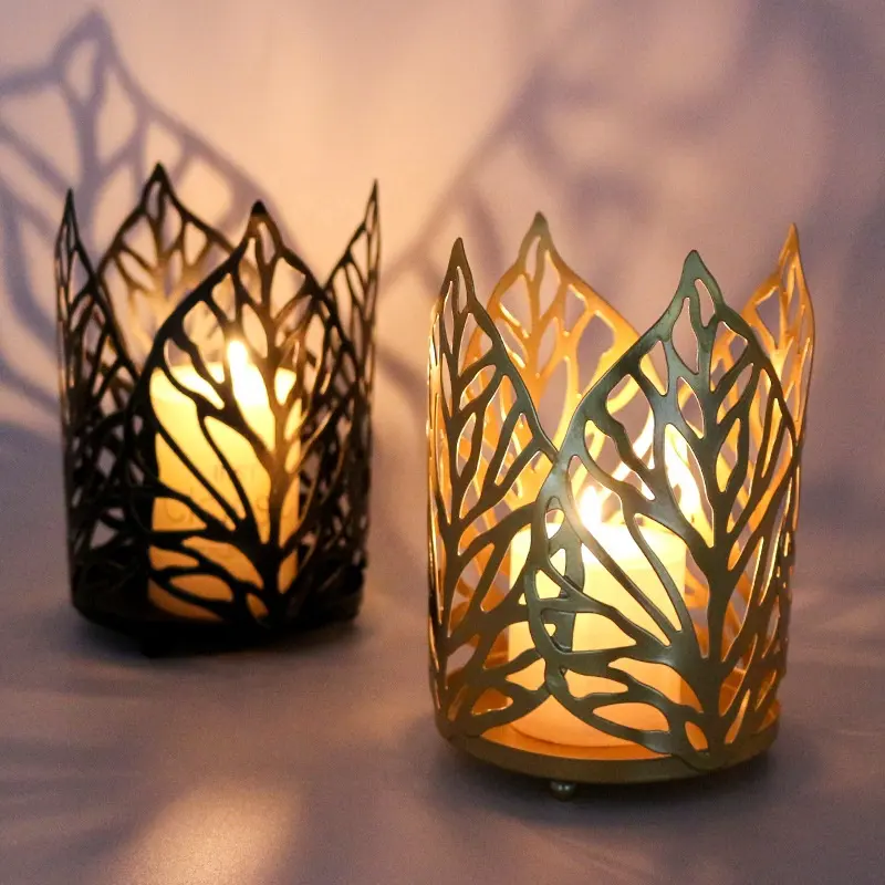 Soporte de vela para decoración del hogar, soporte de hierro dorado nórdico con hojas huecas, adornos artesanales