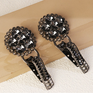 Round Rhinestone Duckbill Buckle Black Zinc Alloy <b>Clip</b> Buckle For Garment Decoration <b>Spring</b> 2025 - Product Image 1