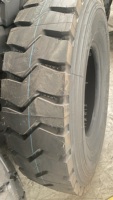 Pneu radial TBR fiable pour autobus 265/70R19.5, sans chambre à air, tout acier, pour navette urbaine et bus de ligne courte.