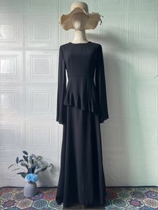 Abito lungo elegante da donna Sharut 2026 con maniche lunghe e vita arricciata, in chiffon traspirante con maniche a campana e volant - Product Image 4