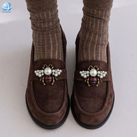 Clip de chaussure amovible en forme de perle d'abeille, bijou de chaussure personnalisé, broche abeille en alliage plaqué or et émail pour tenues DIY