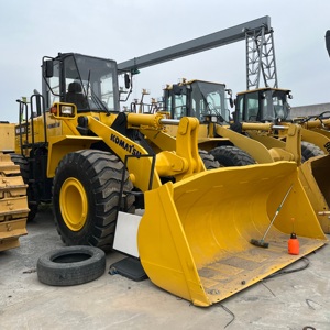 Cargador Frontal Komatsu WA380-3 Usado, Fabricado en Japón, con Pintura Original, en Stock para la Venta - Product Image 2