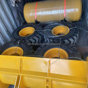 Новый дорожный подметально-уборочный комбайн SINOTO (90-110 л.с.) на колесном ходу, тип мини-погрузчика, с щеточным навесным оборудованием, закрытый кузов - Product Image 6