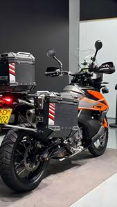 <span class=keywords><strong>KTM</strong></span> 790 ADV <span class=keywords><strong>2022</strong></span> d'occasion, faible kilométrage, zéro rayure, jamais tombé, peinture d'origine, excellent état, moto de tourisme tout-terrain. - Product Image 6