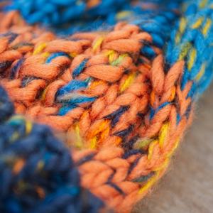 Chapeau d'hiver personnalisé de haute qualité, chapeaux à pompon assortis papa et fils, bonnets père-fils - Product Image 4