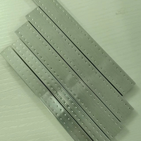 Barres d'espacement flexibles en aluminium 11.5A 0.30mm, pliables, résistantes aux fissures, à visser, pour joints d'angle d'architecture moderne et joints de porte, qualité usine