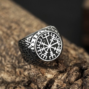Titanium Steel Viking Compass <b>Ring</b> Men's Geometric Design Round Shape Gift Jewelry - Product Image 1