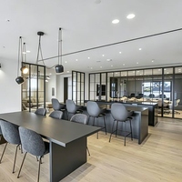 Portes battantes modernes en aluminium, portes françaises intérieures en verre, portes doubles à battants isolées thermiquement pour villas