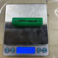   Batteries lithium-ion cylindriques rechargeables de petite taille 18650 25P 2500mAh pour machines à souder portables