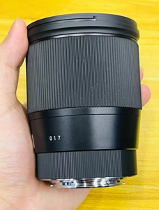 ใช้เลนส์ 16 มม. f/1.4 DC DN Contemporary E — เทียบเท่า 24 มม. เลนส์มุมกว้างแบบ Fast Prime สภาพดีเยี่ยม ใช้งานได้เต็มประสิทธิภาพ! - Product Image 3
