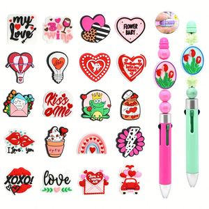 Breloques de stylo perlées pour la Saint-Valentin : Accessoires de bricolage pour cadeaux personnalisés et articles promotionnels - Product Image 1
