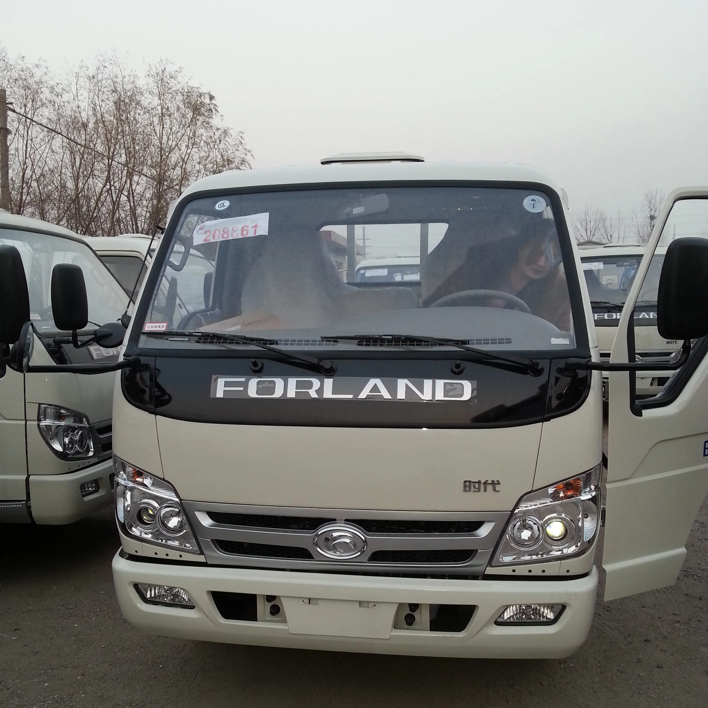 شاحنة بضائع ماركة فوتون فورلاند 2021, شاحنة بضائع ماركة فوتون 4*2 wheel van 2-4 طن ، شاحنة صغيرة وخفيفة بسعر جيد