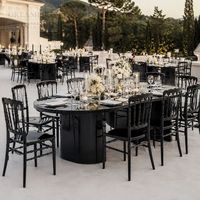 Grande table de mariage rectangulaire en acrylique transparent sur mesure, mobilier de banquet robuste et transparent pour événements extérieurs, location et commandes en gros