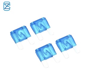 20A ฟิวส์รถยนต์ขนาด50<span class=keywords><strong>แอ</strong></span><span class=keywords><strong>ม</strong></span><span class=keywords><strong>ป์</strong></span>12โวลต์24โวลต์ทำจากพลาสติกมี100A ใบ<span class=keywords><strong>ม</strong></span>ีด40A 30A - Product Image 3