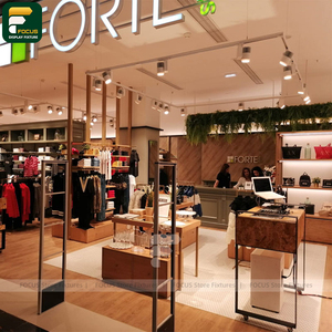 ราวแขวนเสื้อผ้าพับได้แบบพกพาสำหรับร้านค้าปลีกเสื้อผ้า - Product Image 4