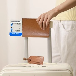Factory Price Pu Leather <b>Passport</b> Cover Customized Design Multifunctional Travel <b>Passport</b> Holder and Luggage Tag Set with Box - Product Image 4