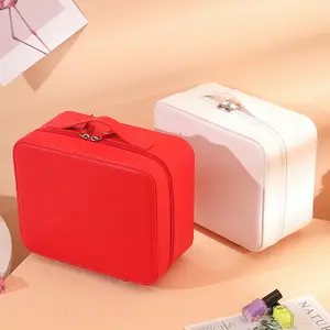 Red Square Travel Makeup Bag With Mirror New Product Cosmetic Bags Or Pouches Fashion Women Travel Toiletry Bag Zip Make Up