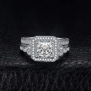Set di Anelli Geometrici Quadrati da Principessa per Coppie, Elegante Gioiello da Sposa per Donne - Product Image 3