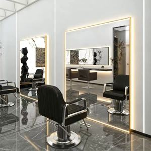 Miroir de salon rectangulaire grand format sur pied avec cadre métallique moderne pour studio de beauté et coiffeuse d'anniversaire - Product Image 6