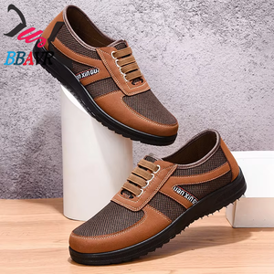 Chaussures de sport pour hommes personnalisées OEM, légères, respirantes, à lacets, antidérapantes, avec doublure en mesh pour le printemps et l'automne - Product Image 2